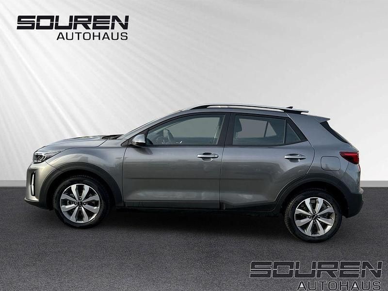 Gebraucht Kia Stonic Vision 101 PS (74 kW) 2024 (m7g) astrograu met. SUV