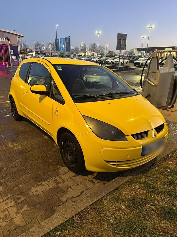 Gebraucht Mitsubishi Colt 95 PS (69 kW) 2008 Gelb