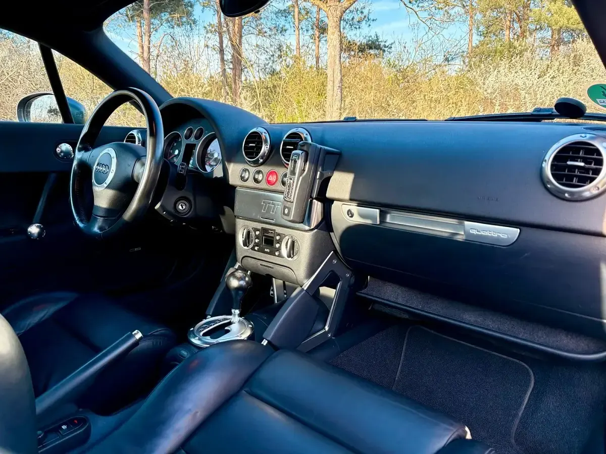Gebraucht Audi TT S-Line 250 PS (183 kW) 2005 Grau Coupé