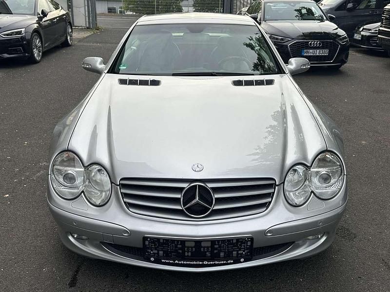 Gebraucht Mercedes SL500 306 PS (225 kW) 2001 Brillantsilber  metalliclack Cabrio