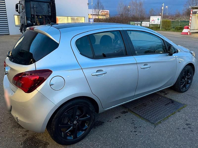 Gebraucht Opel Corsa 90 PS (66 kW) 2016 Silber Kleinwagen