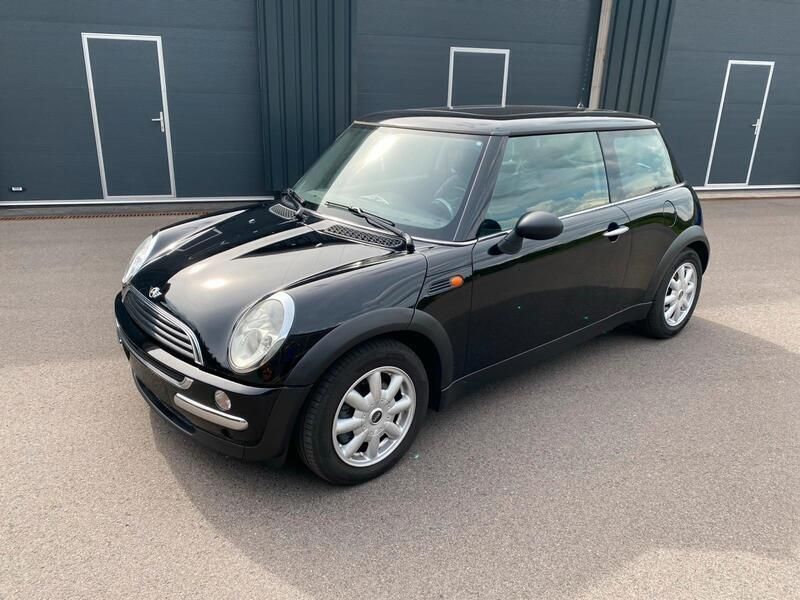 Schwarz Gebraucht 2002 Mini ONE Kleinwagen | 3.150 € (Etwas zu teuer) - Bild 1/4