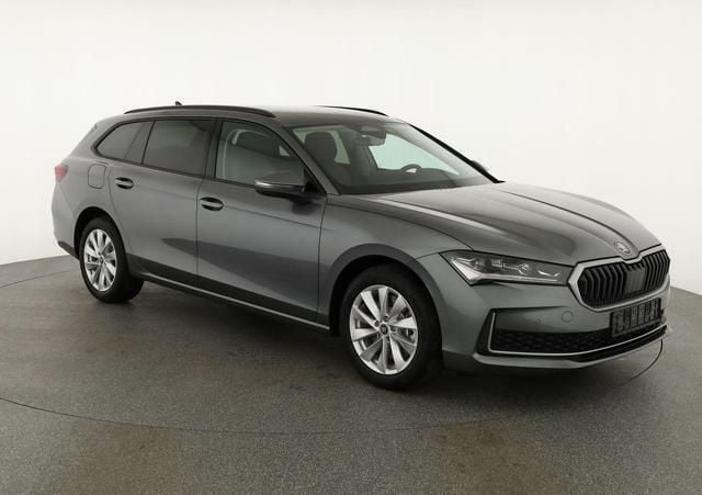 Grau Neu 2025 Skoda Superb Selection Kombi | 44.770 € (Fairer Preis) - Bild 1/1