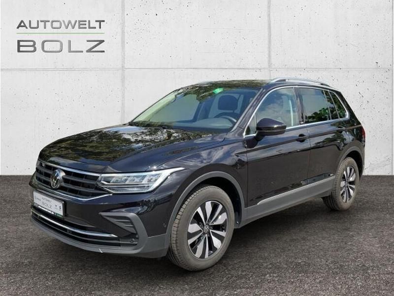 Schwarz Gebraucht 2024 VW Tiguan Life SUV | 33.990 € (Guter Preis) - Bild 1/4