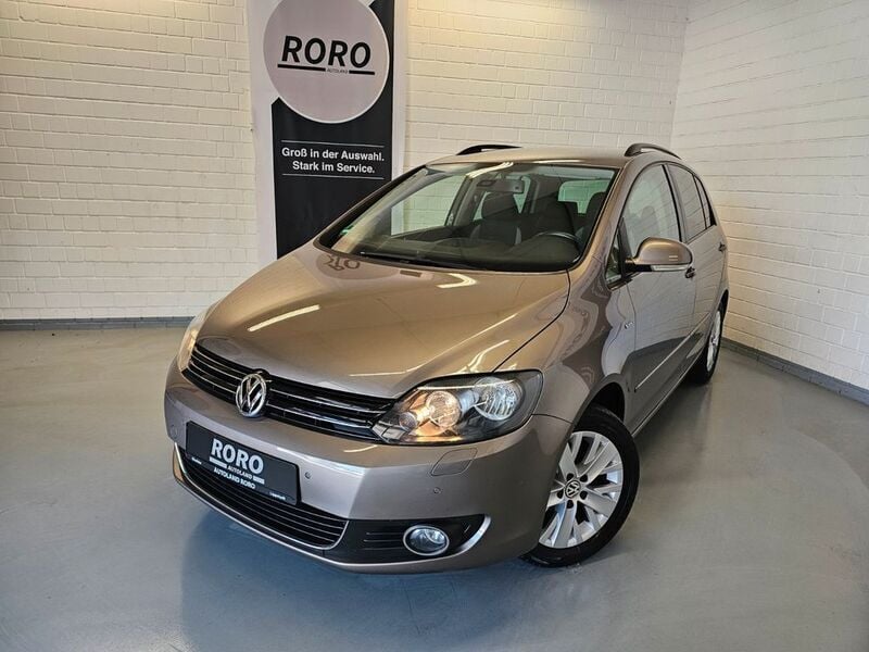 Braun Gebraucht 2013 VW Golf VII Life Limousine | 5.600 € (Guter Preis) - Bild 1/4