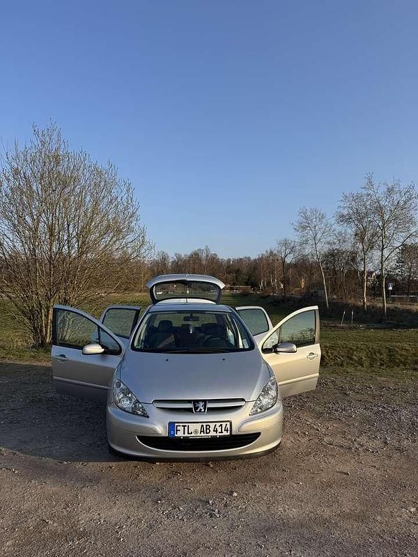 Gebraucht Peugeot 307 109 PS (80 kW) 2005 Silber Kombi
