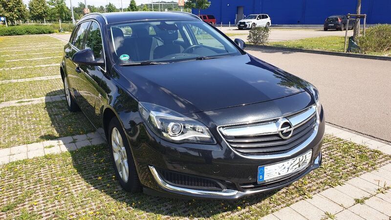 Schwarz Gebraucht 2016 Opel Insignia Country Tourer Kombi | 7.300 € - Bild 1/4
