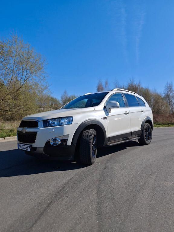 Gebraucht Chevrolet Captiva LTZ 245 PS (180 kW) 2012 Weiß SUV