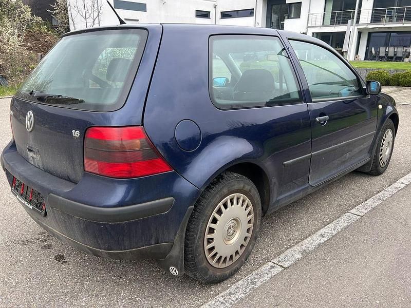 Gebraucht VW Golf III 101 PS (74 kW) 1999 Blau Limousine