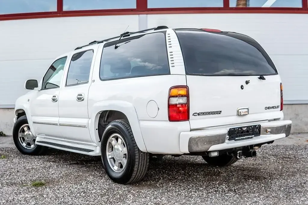 Gebraucht Chevrolet Suburban 287 PS (211 kW) 2001 Weiß SUV
