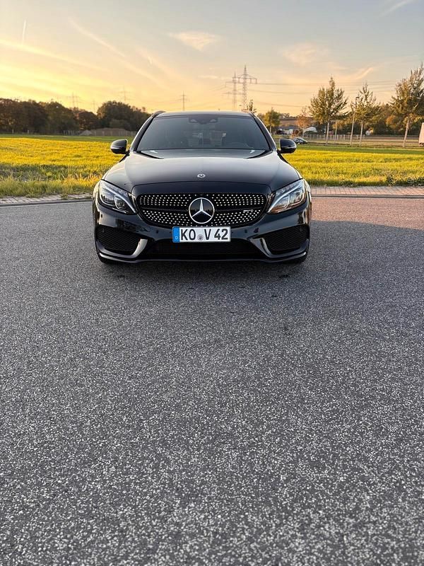 Schwarz Gebraucht 2017 Mercedes C43 AMG AMG Kombi | 31.800 € (Fairer Preis) - Bild 1/4