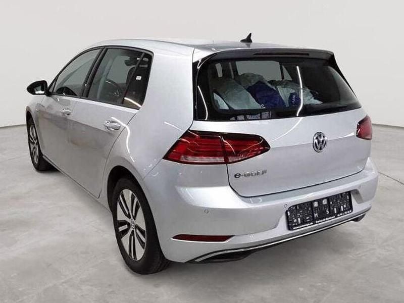 Gebraucht VW e-Golf 100 kW (136 PS) 2020 Andere Kleinwagen