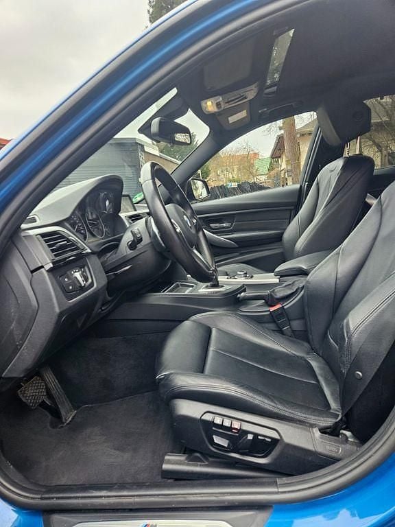 Gebraucht BMW 330 Performance 258 PS (189 kW) 2012 Blau Kombi