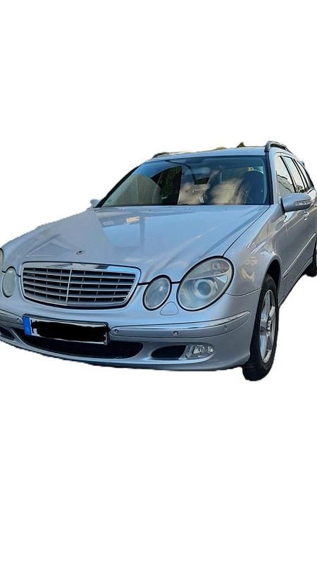 Gebraucht Mercedes E240 177 PS (130 kW) 2004 Silber Kombi
