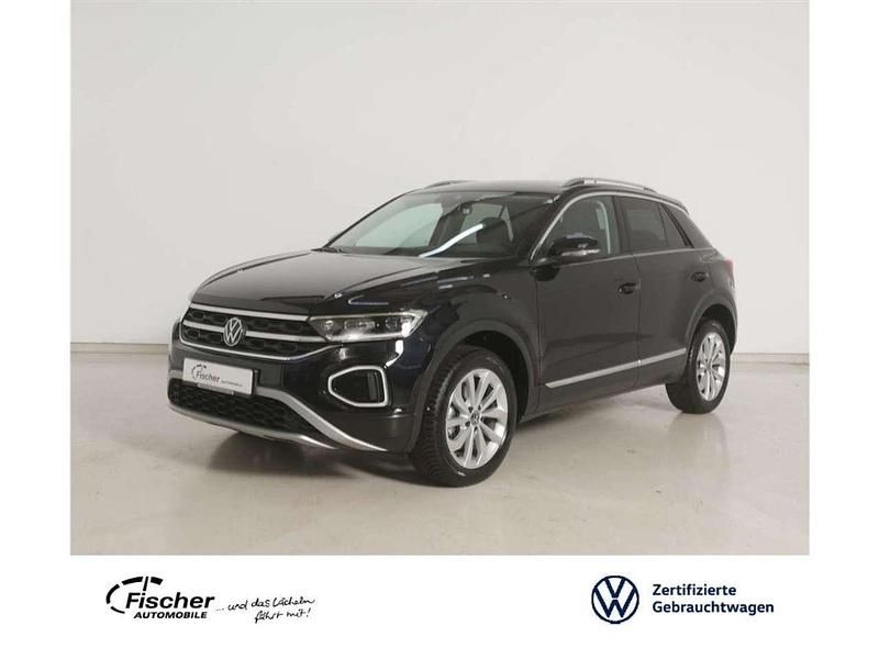 Deep black perleffekt Gebraucht 2024 VW T-Roc Style SUV | 27.940 € (Guter Preis) - Bild 1/3