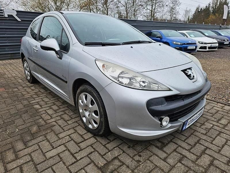 Gebraucht Peugeot 207 73 PS (53 kW) 2009 Grau Kleinwagen