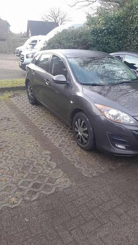 Gebraucht Mazda 3 Kenko 116 PS (85 kW) 2013 Grau Limousine