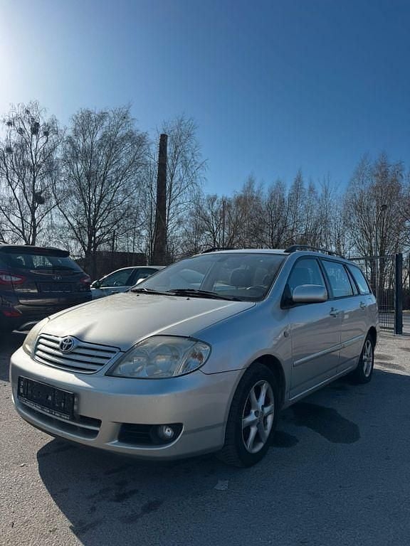 Gebraucht Toyota Corolla Luna 90 PS (66 kW) 2005 Silber Kombi