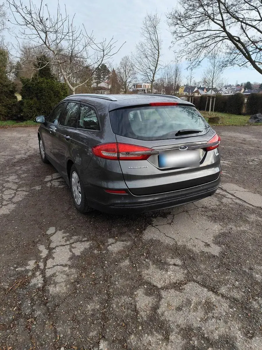 Gebraucht Ford Mondeo Trend 165 PS (121 kW) 2019 Grau Kombi