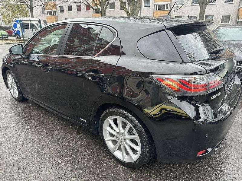Gebraucht Lexus CT200h Dynamic Line 99 PS (72 kW) 2011 Schwarz Limousine