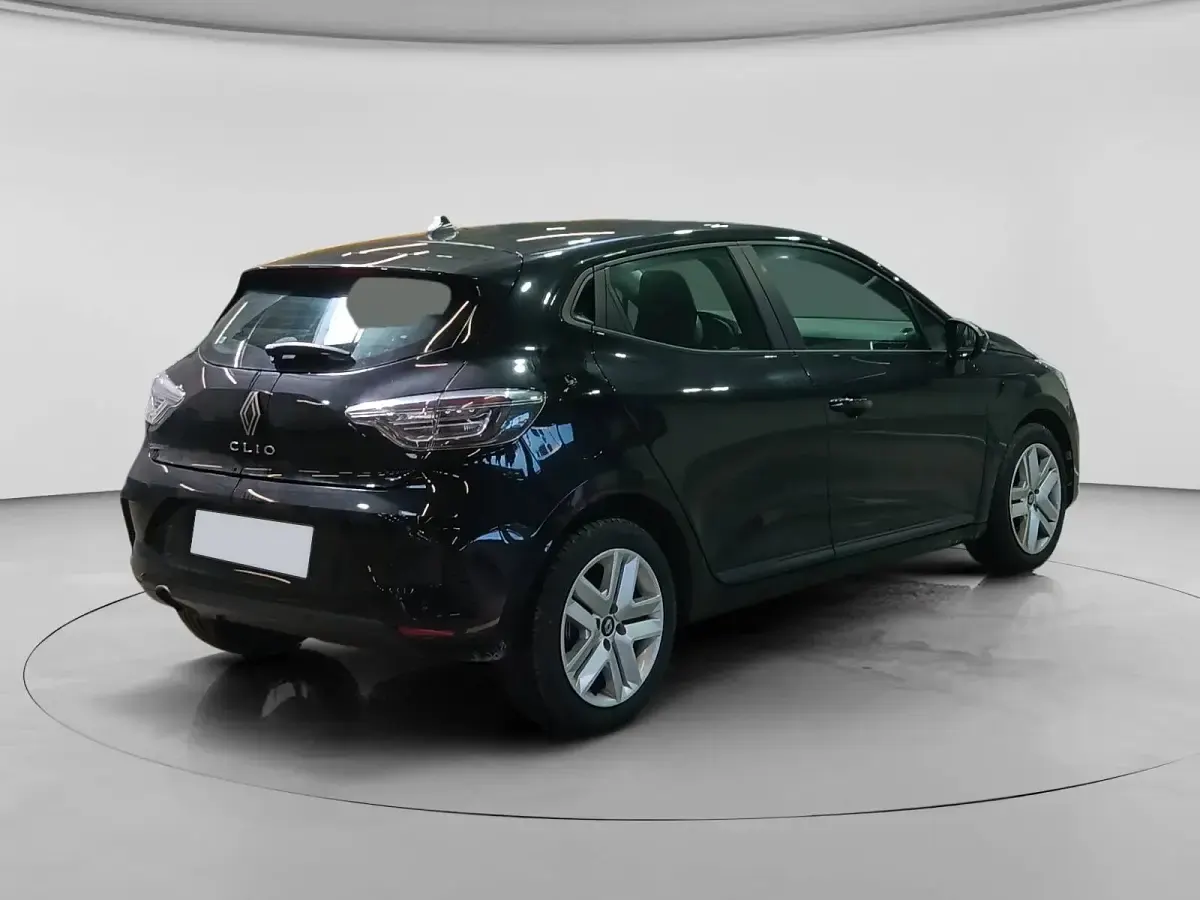 Gebraucht Renault Clio Evolution 101 PS (74 kW) 2025 Schwarz (noir etoile) Kleinwagen