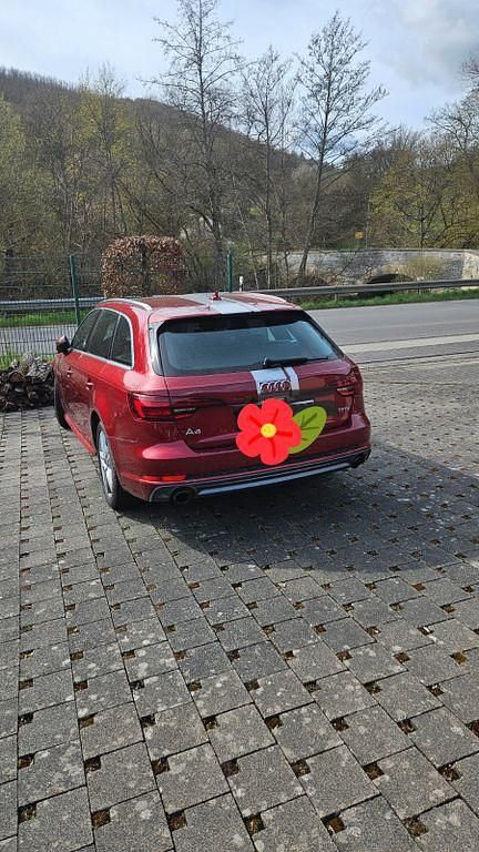 Gebraucht Audi A4 Sport 254 PS (186 kW) 2018 Rot Kombi