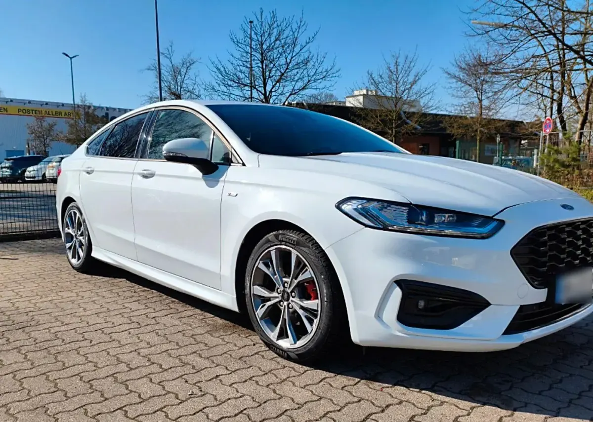 Gebraucht Ford Mondeo ST-Line 190 PS (139 kW) 2021 Weiß Limousine