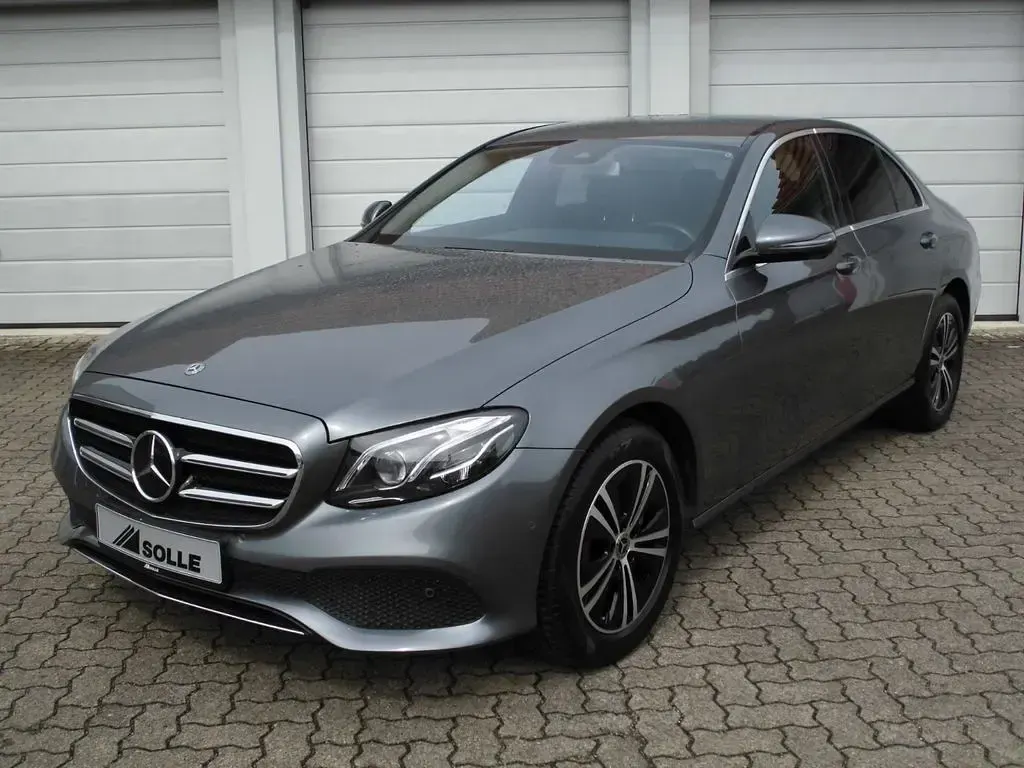 Usata Mercedes E200 197 CV (144 kW) 2020 Grigio Berlina