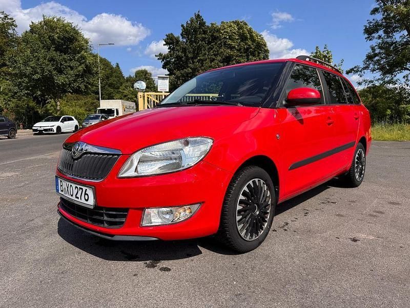 Rot Gebraucht 2013 Skoda Fabia Ambition Kombi | 4.250 € (Guter Preis) - Bild 1/4