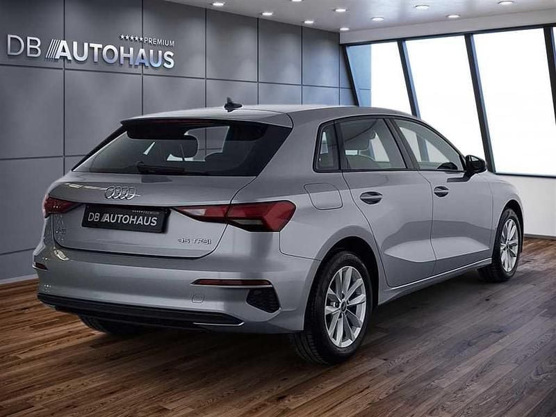 Second-hand Audi A3 Comfort 150 CP (110 kW) 2023 Argintiu Berlinǎ