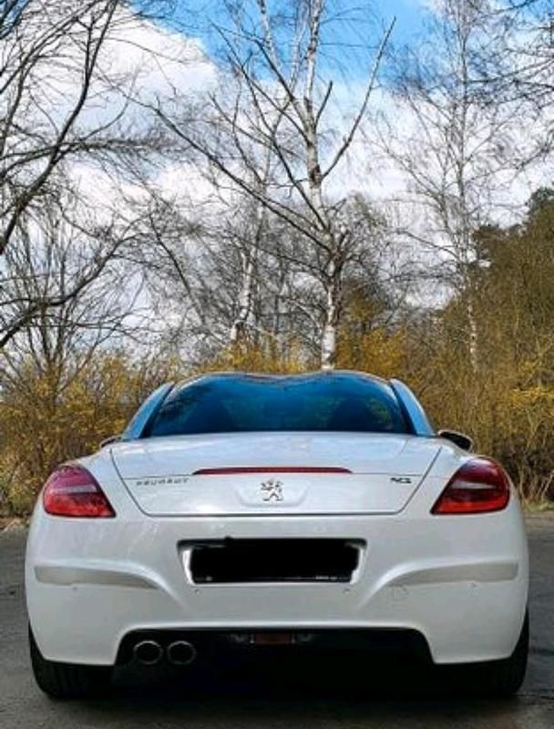 Gebraucht Peugeot RCZ 156 PS (114 kW) 2012 Weiß Coupé