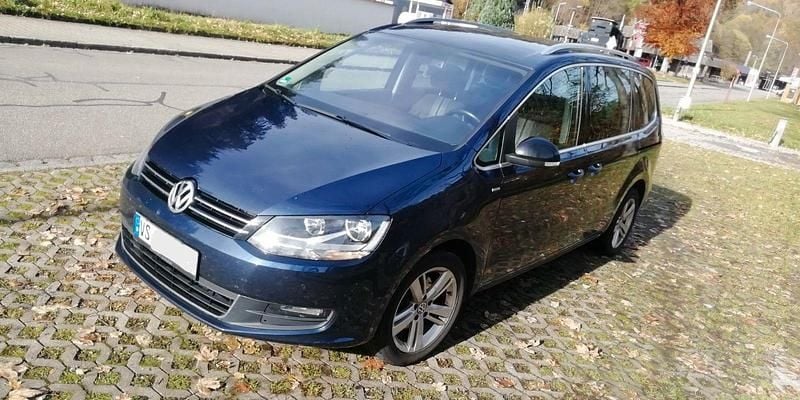 Blau Gebraucht 2013 VW Sharan Match Van / Kleinbus | 10.200 € (Guter Preis) - Bild 1/4