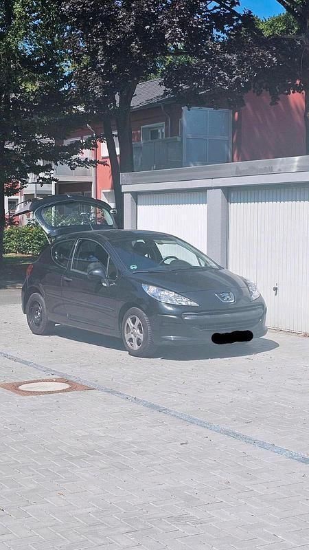 Schwarz Gebraucht 2007 Peugeot 207 Kleinwagen | 900 € (Guter Preis) - Bild 1/3