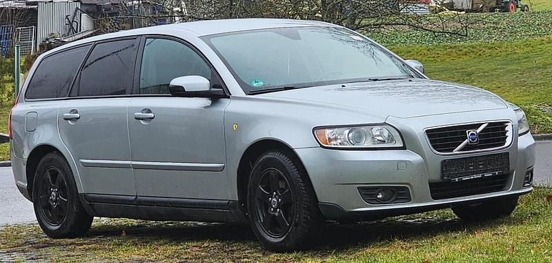 Gebraucht Volvo V50 101 PS (74 kW) 2008 Silber Kombi
