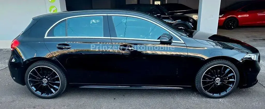 Gebraucht Mercedes A200 AMG Line Premium Plus 150 PS (110 kW) 2022 Schwarz Limousine