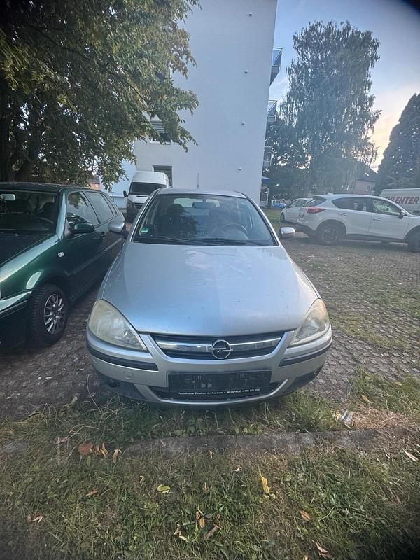 Silber Gebraucht 2005 Opel Corsa Kleinwagen | 790 € (Guter Preis) - Bild 1/4