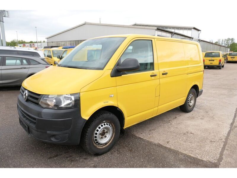 Gelb (metallic) Gebraucht 2014 VW T5 Van | 8.330 € (Superpreis) - Bild 1/3