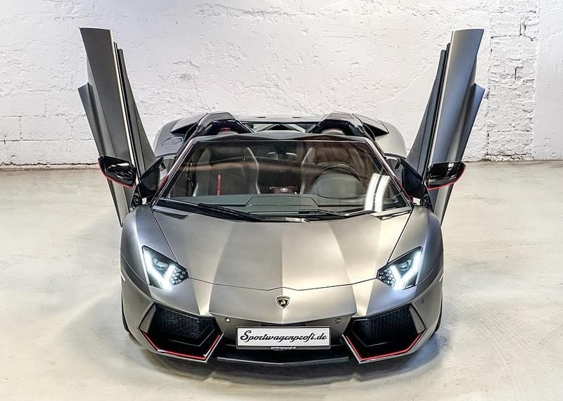 Gebraucht Lamborghini Aventador 700 PS (514 kW) 2015 Grau Cabrio