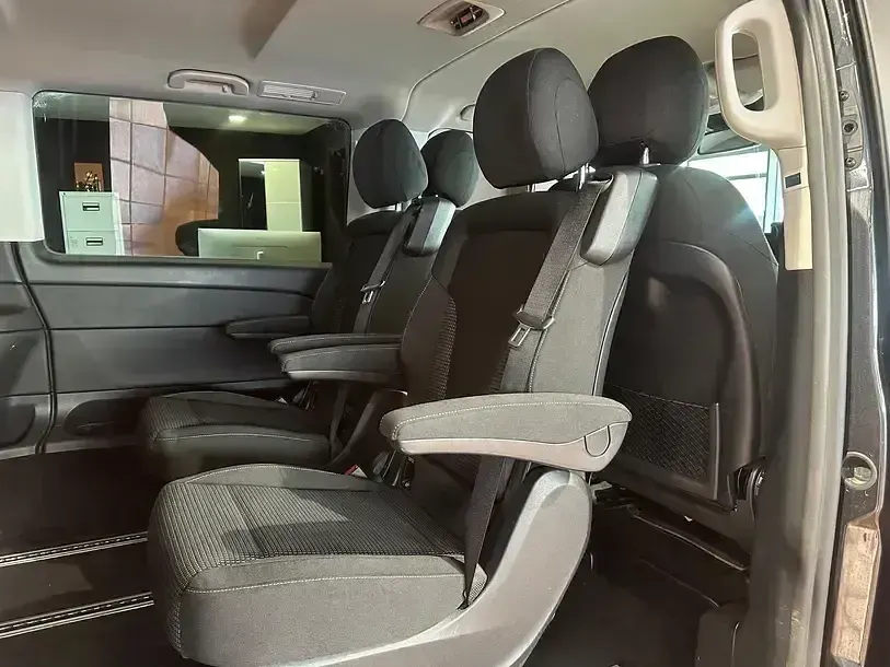 Gebraucht Mercedes V250 Sport 190 PS (139 kW) 2021 Graphitgrau metallic dunkel me Van / Kleinbus