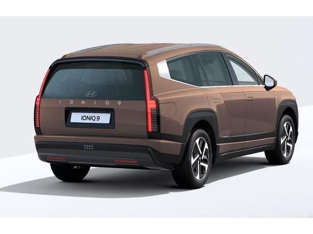 Neu Hyundai Ioniq 9 160 kW (218 PS) 2025 Braun SUV