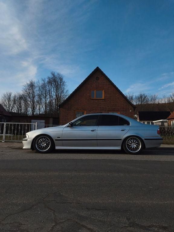 Gebraucht BMW 525 Performance 192 PS (141 kW) 2003 Silber Limousine