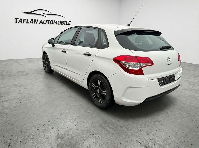 Gebraucht Citroën C4 Attraction 92 PS (67 kW) 2011 Limousine