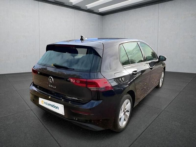 Gebraucht VW Golf VIII 150 PS (110 kW) 2022 Schwarz Kleinwagen