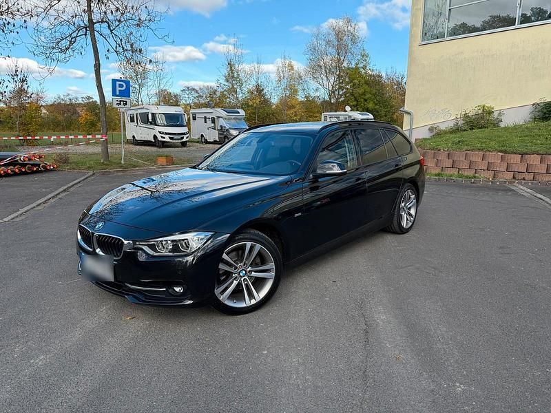 Gebraucht BMW 320 Sport Line 190 PS (139 kW) 2017 Schwarz Kombi
