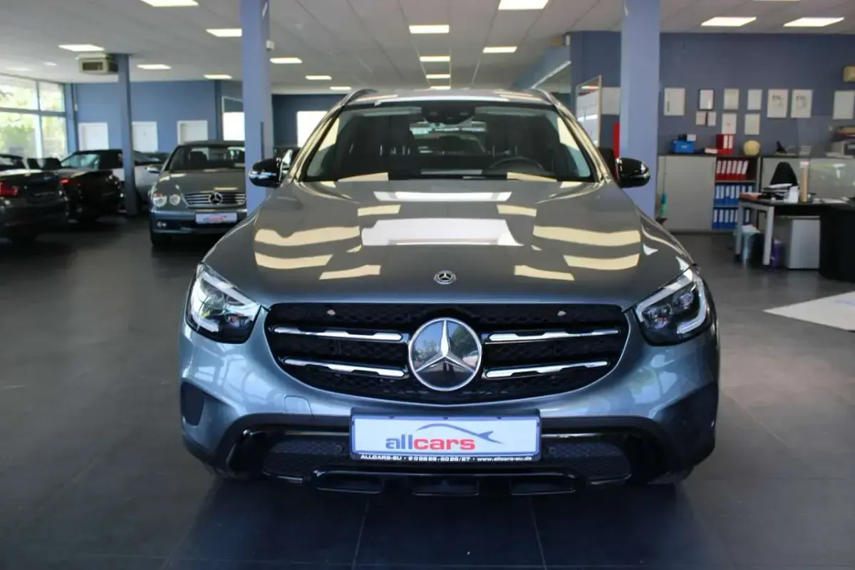Gebraucht Mercedes GLC400d 330 PS (242 kW) 2020 Grau SUV