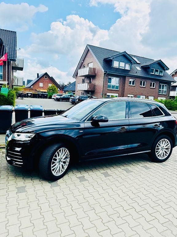 Schwarz Gebraucht 2019 Audi Q5 S-Line SUV | 31.900 € (Fairer Preis) - Bild 1/4