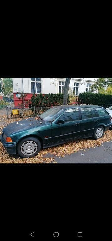 Grün Gebraucht 1998 BMW 316 Kombi | 1.200 € (Fairer Preis) - Bild 1/1