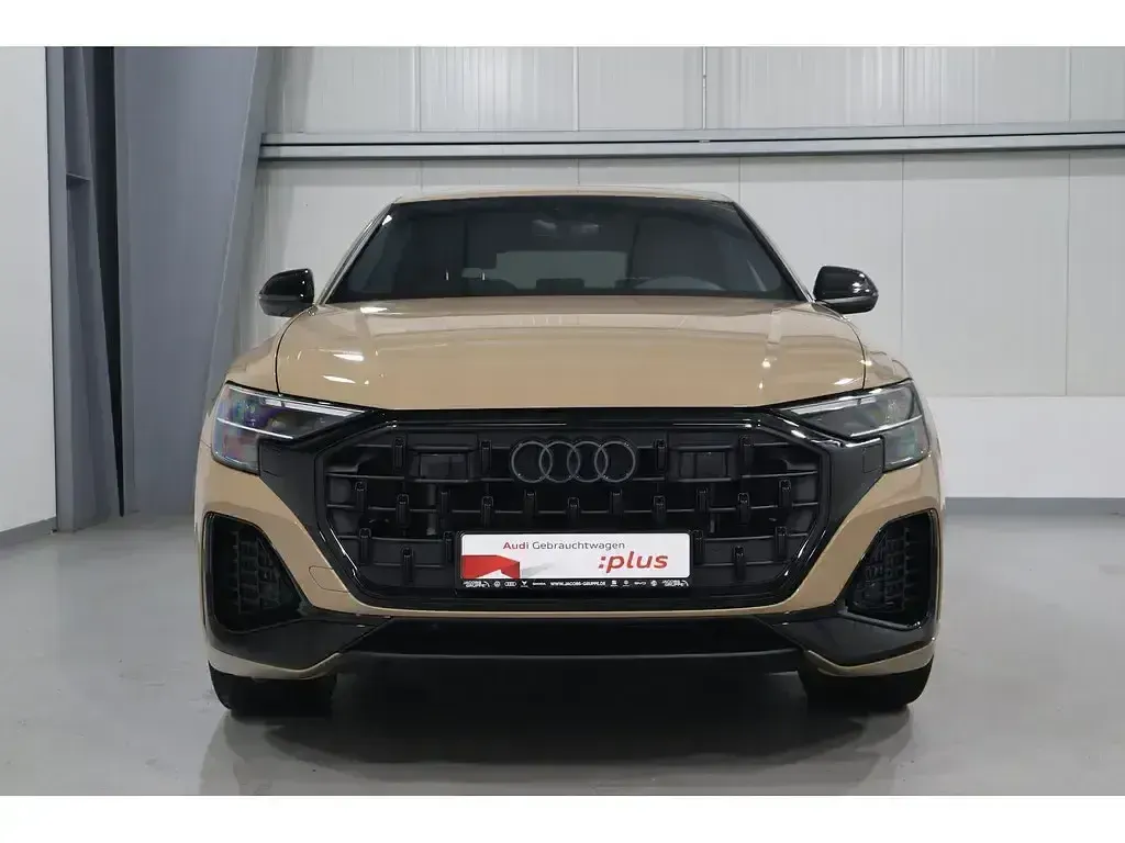 Gebraucht Audi Q8 S-Line 250 PS (183 kW) 2025 Andere SUV