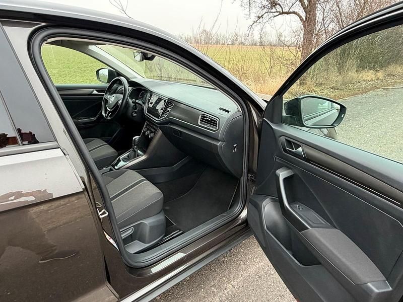 Gebraucht VW T-Roc Style 150 PS (110 kW) 2018 Braun SUV