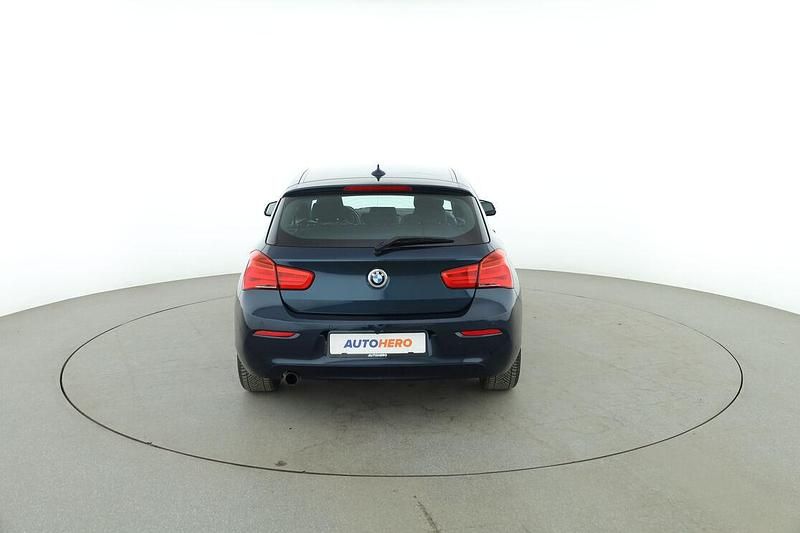 Gebraucht BMW 118 Advantage 136 PS (100 kW) 2017 Blau Kleinwagen